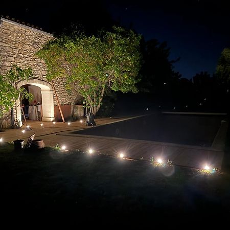 Le Coing Des Vignes Bed & Breakfast Mauressargues Ngoại thất bức ảnh